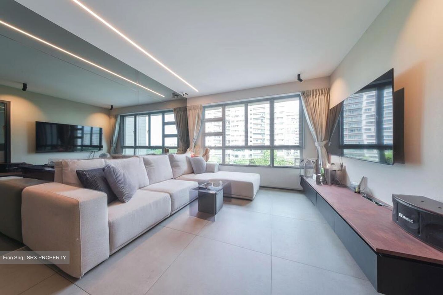 Hougang Street 32 (Hougang), Multi Generation #566238521
